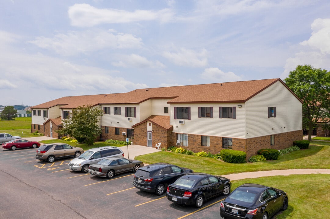 Oakridge Apartments Photo