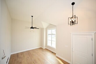 2407 Windmill Cir in Platte City, MO - Building Photo - Building Photo