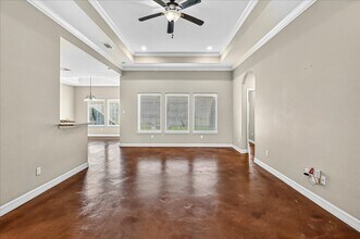 7237 Lake Tranquility Dr in Corpus Christi, TX - Building Photo - Building Photo