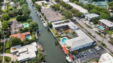 1316 NE 105th St in Miami Shores, FL - Building Photo - Building Photo