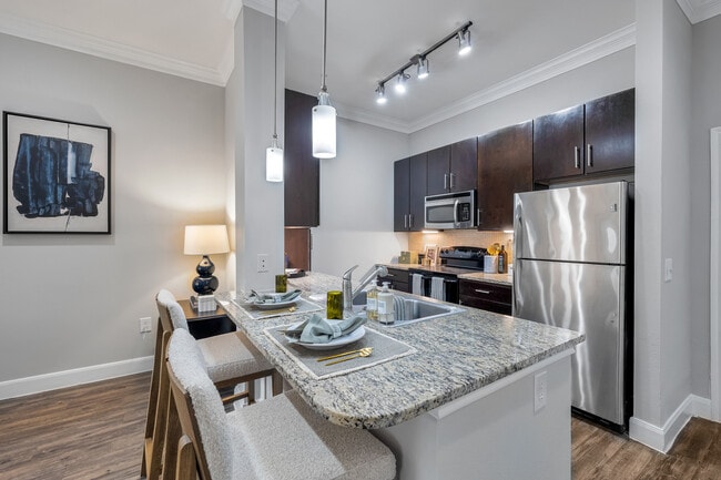 Braeswood Place