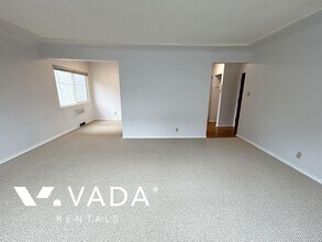 1208 Burnaby St in Vancouver, BC - Building Photo - Building Photo