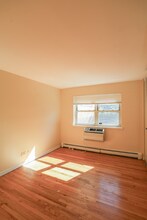 541 W Briar Pl in Chicago, IL - Foto de edificio - Building Photo