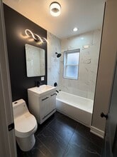 7639 S Throop St, Unit #2 in Chicago, IL - Foto de edificio - Building Photo