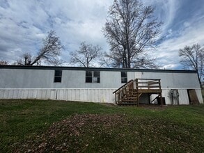 109 Rustling Wind Drive in Shelby, NC - Building Photo - Building Photo