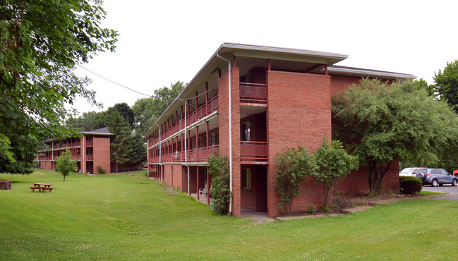 Culver Terrace in Rochester, NY - Building Photo - Building Photo