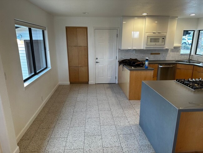 property at 1940 Arcane Ave
