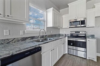 2501 Carver St in Greenville, TX - Building Photo - Building Photo