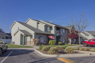 Shannon Glen in Boise, ID - Building Photo - Building Photo