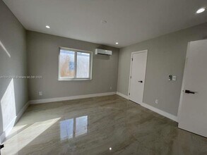 1844 NW 19th St in Miami, FL - Building Photo - Building Photo