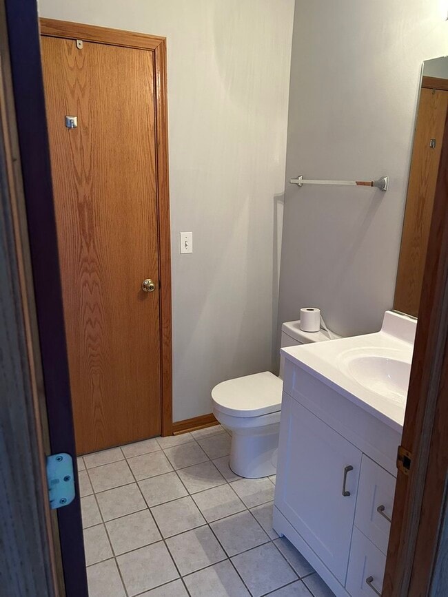 761 Dillon Ct in Grayslake, IL - Foto de edificio - Building Photo