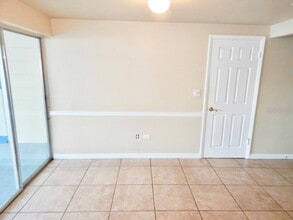 3632 Devonshire Dr in Holiday, FL - Building Photo - Building Photo