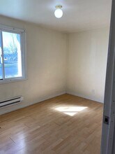 904 S Alderwood Dr-Unit -906 in Moses Lake, WA - Building Photo - Building Photo
