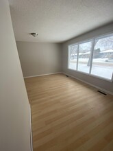 470 Froom Crescent in Regina, SK - Building Photo - Building Photo