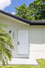 355 SW 17th Ave in Homestead, FL - Building Photo - Building Photo