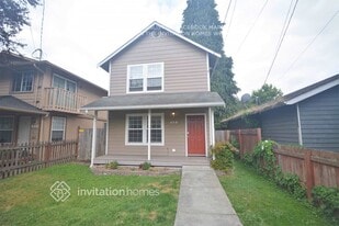 409 Pine Ave in Snohomish, WA - Building Photo