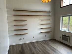 1422 Humes Ave NE in Huntsville, AL - Building Photo - Building Photo