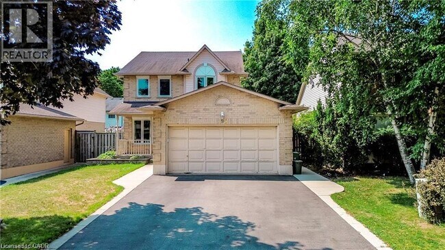 property at 195 Duncairn Crescent