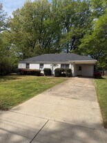 505 S Main Ext in Collierville, TN - Building Photo