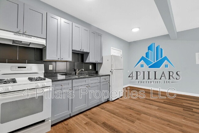 803 E Chicago Ave in East Chicago, IN - Building Photo - Building Photo