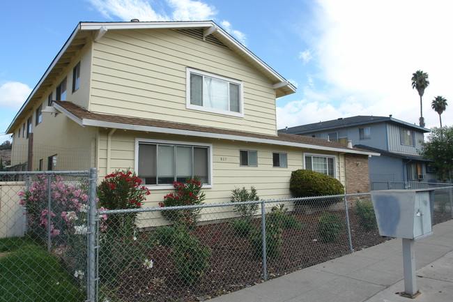 827 Hillsdale Ave in San Jose, CA - Building Photo - Building Photo