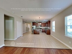 137 Tollerton Avenue in Saint Johns, FL - Foto de edificio - Building Photo