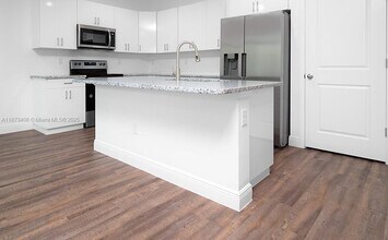 8007 Vega Ct in La Belle, FL - Building Photo - Building Photo