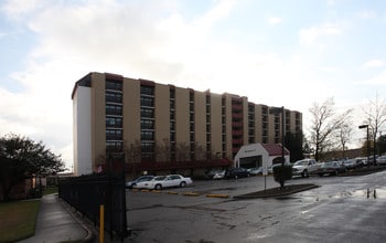 Wynhoven in Marrero, LA - Building Photo - Building Photo