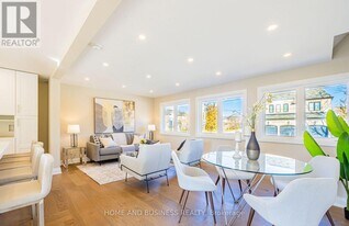 1326 Meredith Ave in Mississauga, ON - Building Photo