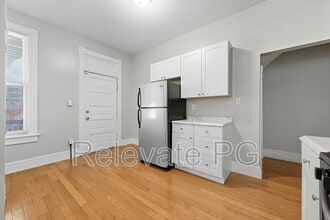 24 S Davis Ave in Richmond, VA - Foto de edificio - Building Photo