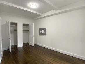 EAST 46 STREET in New York, NY - Building Photo - Building Photo