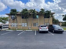 2605 W 67th Pl in Hialeah, FL - Building Photo