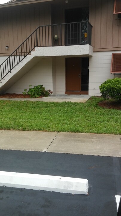 190 Hickory Woods Ct in Deltona, FL - Building Photo