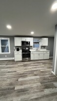 89 3rd St, Unit Apt 2 in Lowell, MA - Building Photo