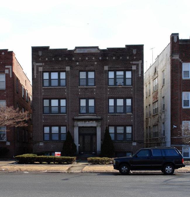 344 Carteret Pl in Orange, NJ - Building Photo - Building Photo