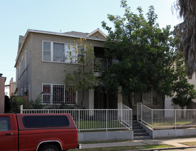 1022-1028 Martin Luther King Jr Ave in Long Beach, CA - Foto de edificio - Building Photo