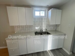 2608 Woodlawn Ave in Thunder Bay, ON - Building Photo - Building Photo