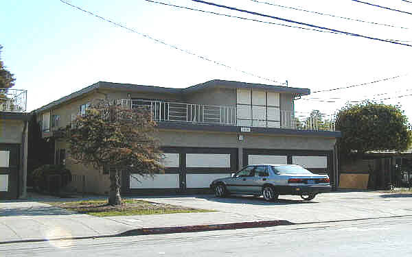 Merge into PID 4235802 in San Leandro, CA - Building Photo - Building Photo