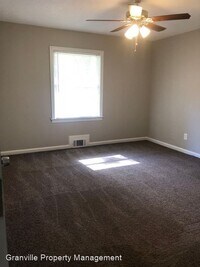 2117 Austin Dr photo'