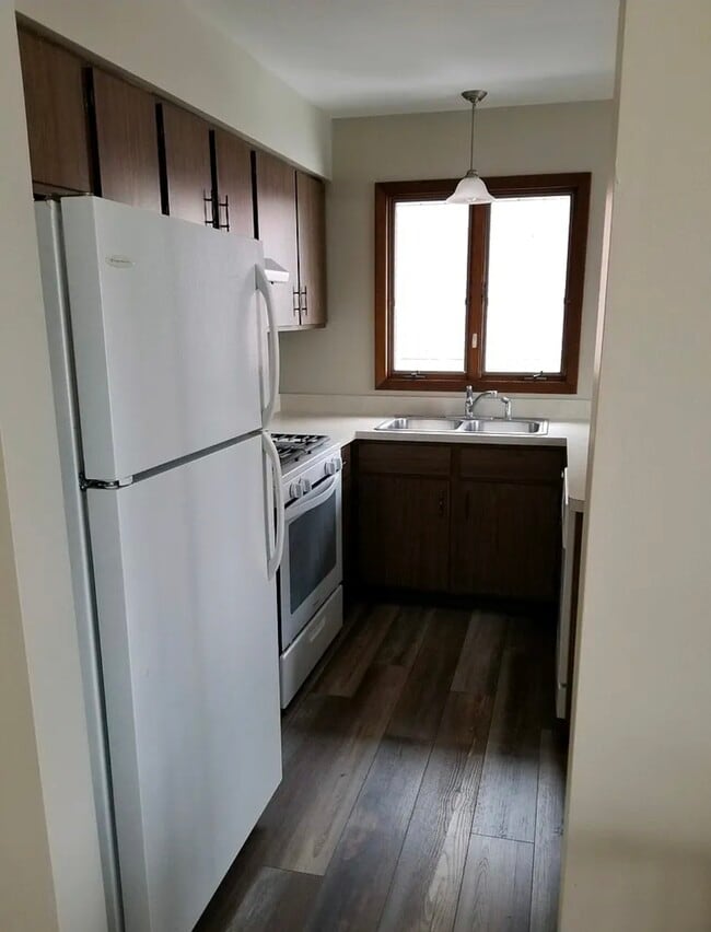 9431 Kennedy Ave in Highland, IN - Building Photo - Building Photo