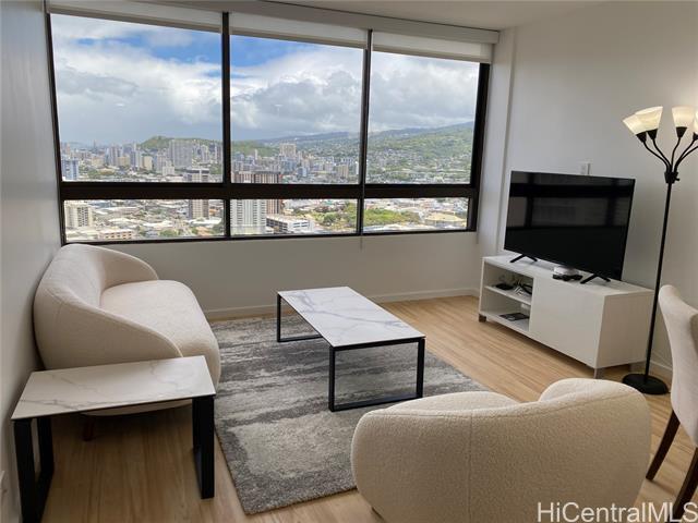 property at 2499 Kapiolani Blvd