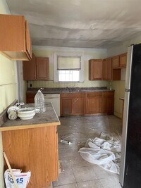 2122 W Little York Rd photo'