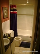 25 Ridgeway Ln, Unit 2 in Boston, MA - Building Photo - Building Photo