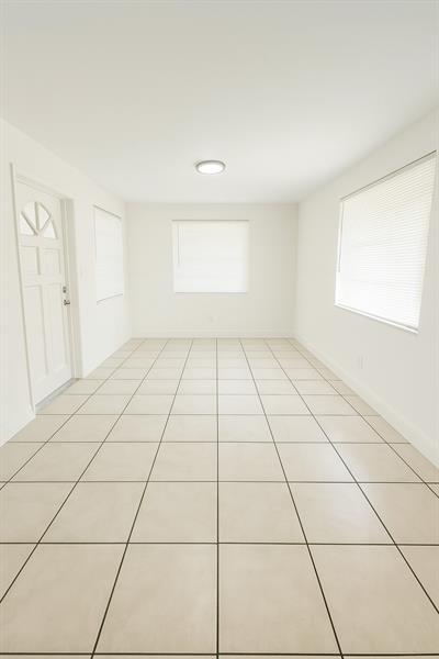 917 NE 22nd Dr in Wilton Manors, FL - Building Photo - Building Photo