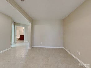829 Painted Bison Dr in La Marque, TX - Building Photo - Building Photo