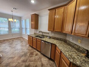 9829 Castlewood Dr in Plano, TX - Building Photo - Building Photo