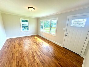 106 Coffman Cir in Athens, AL - Building Photo - Building Photo
