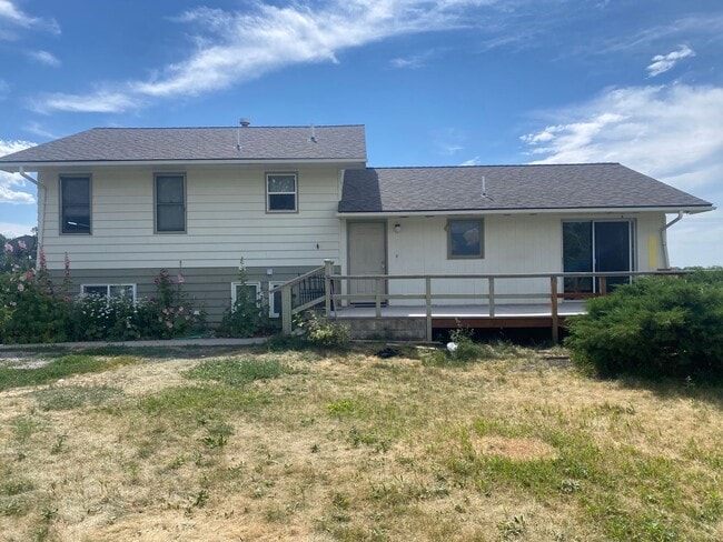 property at 47 Springhill Ln