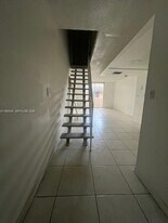 740 NW 45th Ave in Miami, FL - Building Photo