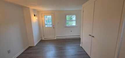 146 Walnut St in Mont Clare, PA - Building Photo - Building Photo